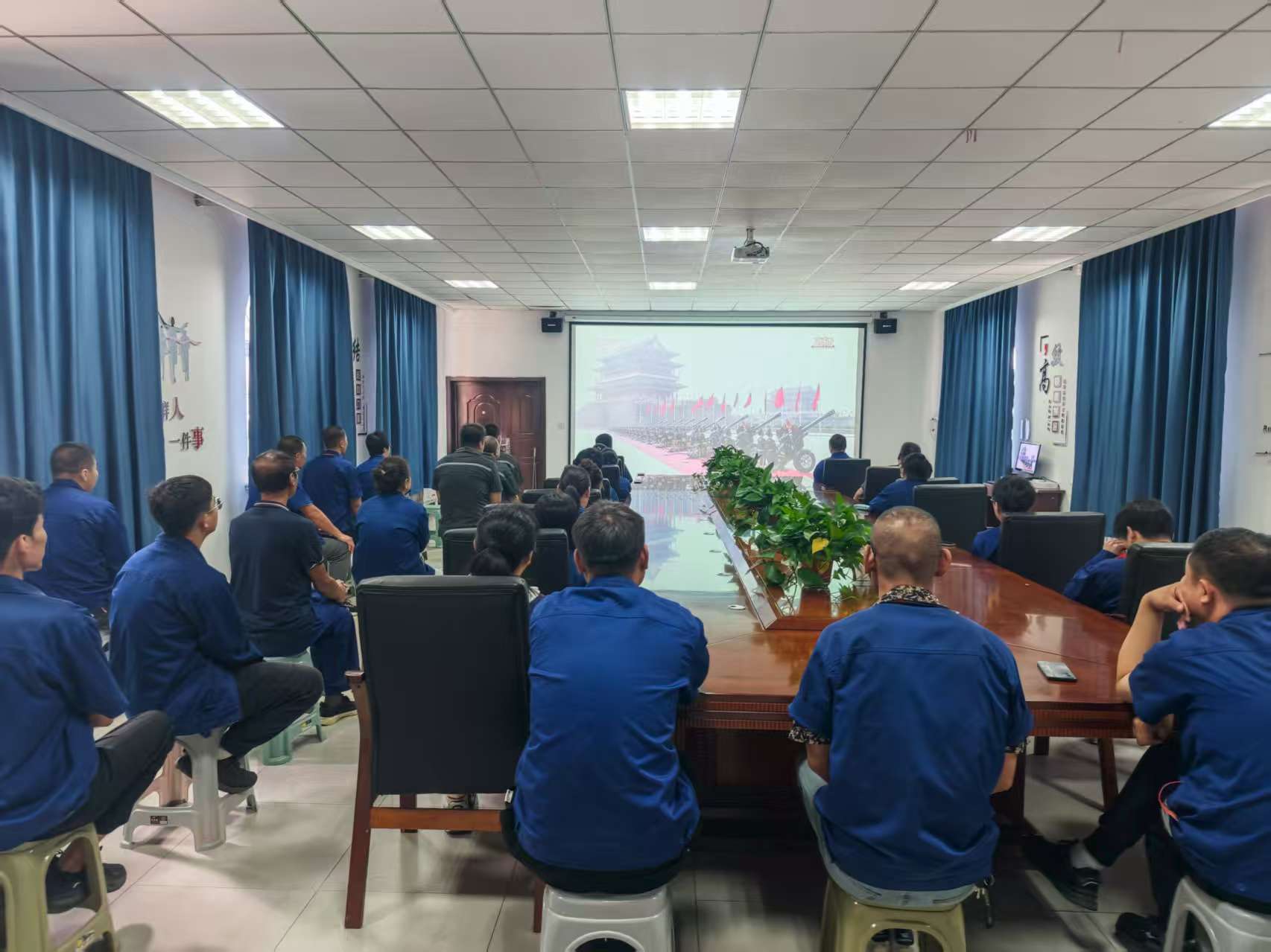 1756881433742856.jpg 1756881433742856.jpg